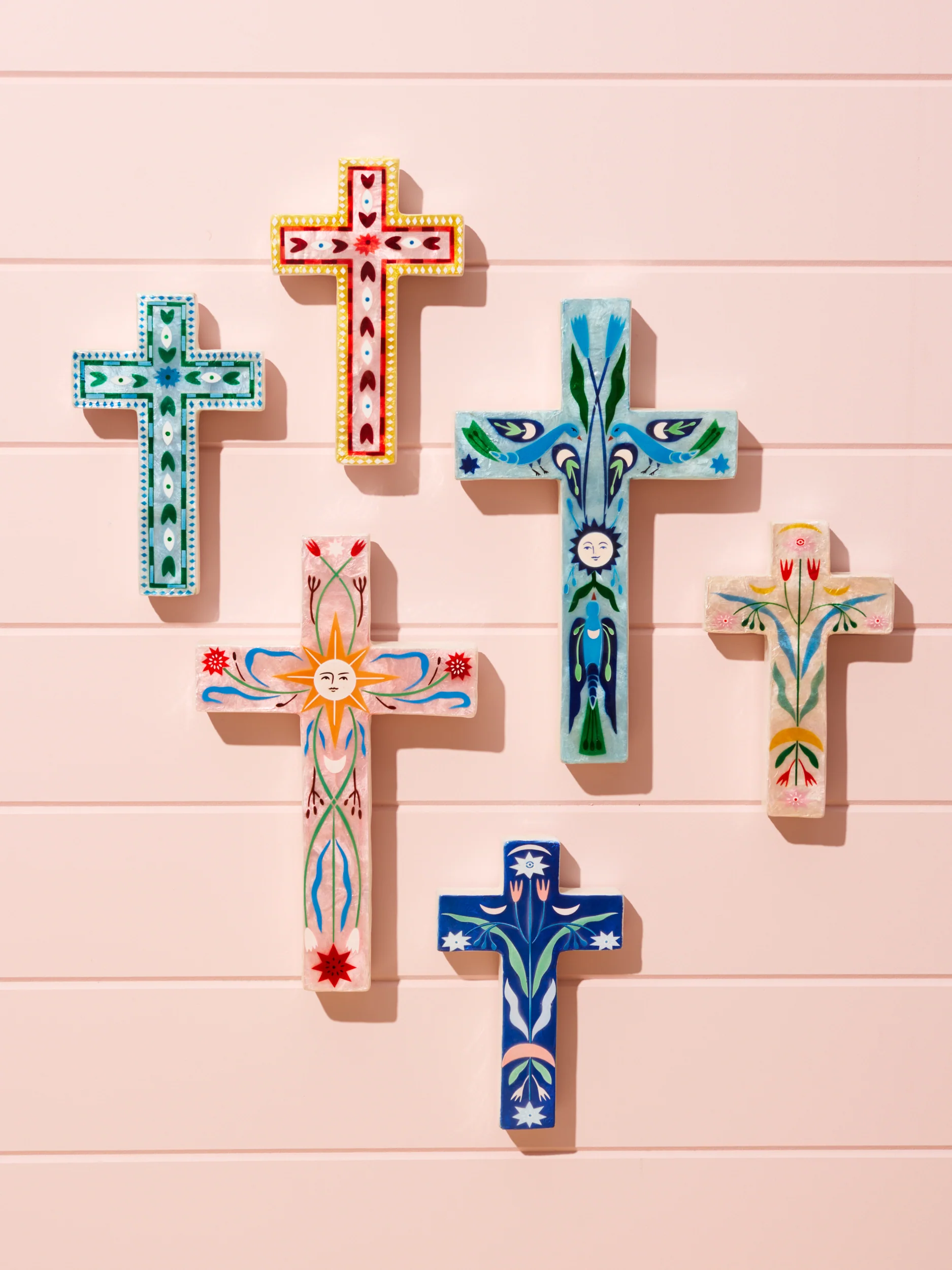 FABLE PINK FLORAL SMALL CROSS - Image 3
