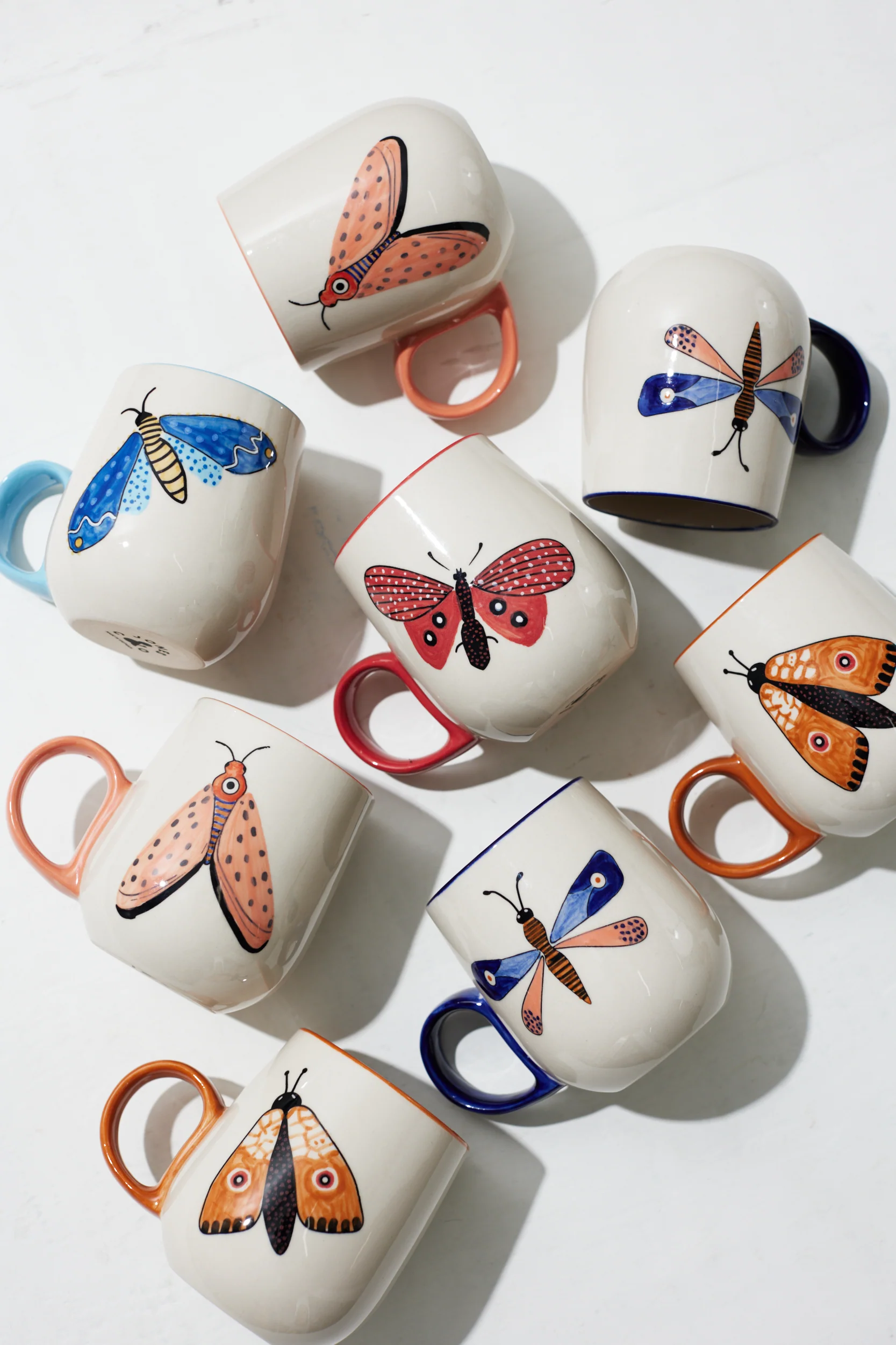 MOTH PARTY MUG PINK - Image 3