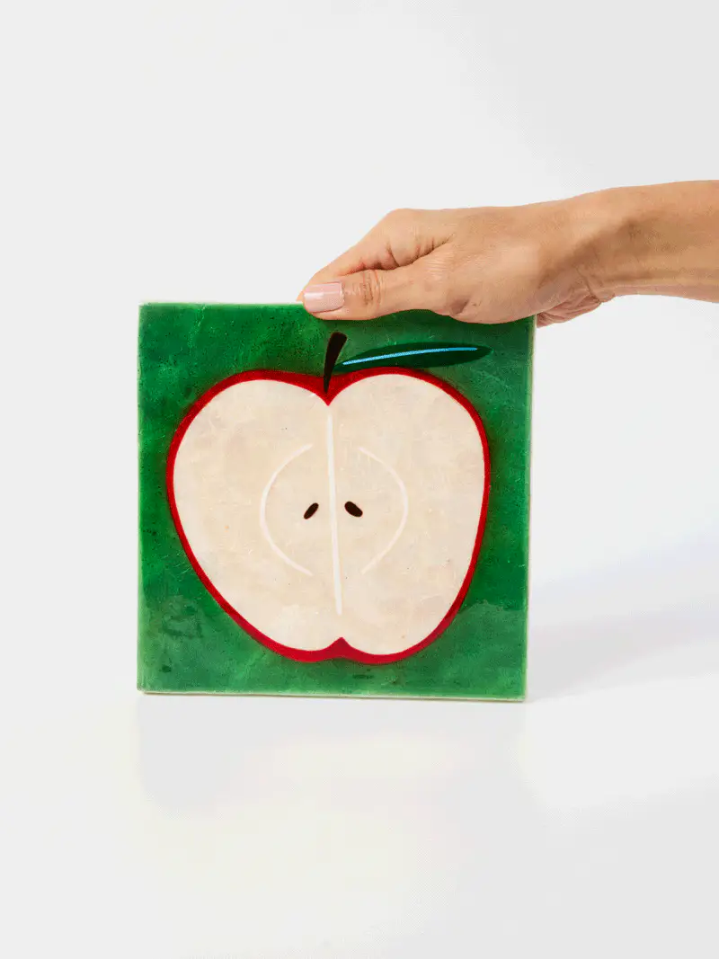 SUPERETTE APPLE TILE